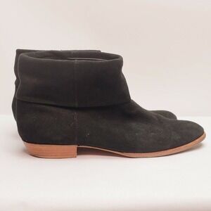 Sigerson Morrison ankle boots 10 M black suede booties minimalist designer